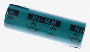 1,2V-1100MAH HR-4/ 5AAUC-1Z 4/ 5AA NIMH INDUSTRIE MIT Z-LÖTFAHNEN