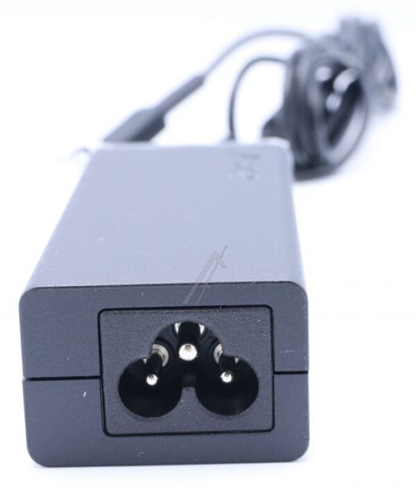 KP.04501.017 PUNJAČ ZA LAPTOP.45W.19V.1.1X3.0X7.7.ADP-45FE.BLACK