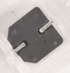 560UF-25V EEEFPE561UAP SMD-ELKO PAN 105° 10,0X10,2MM