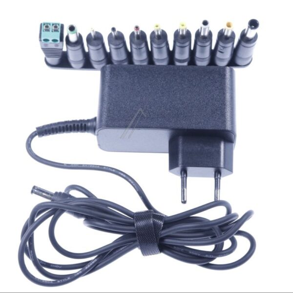 12V-2.5A PSE50368EU STECKERNETZTEIL MIT 5,5X2,1MM HOHLSTECKER UND 7 ADAPTER