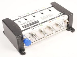 658355 SATELLITENVERSTÄRKER 4 EINGÄNGE 4 AUSGÄNGE 31DB