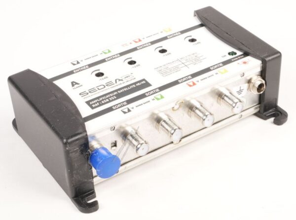 658355 SATELLITENVERSTÄRKER 4 EINGÄNGE 4 AUSGÄNGE 31DB